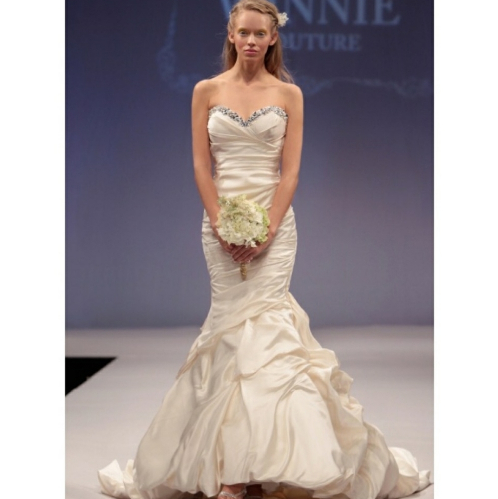 Winnie Couture wedding dress 4 6 8